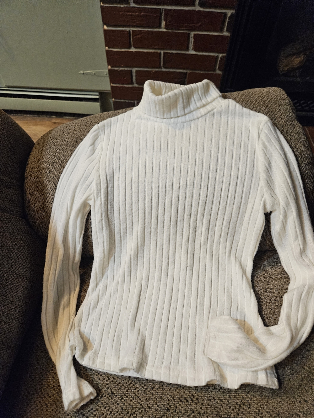 SHEIN White Ribbed Turtleneck Sweater
